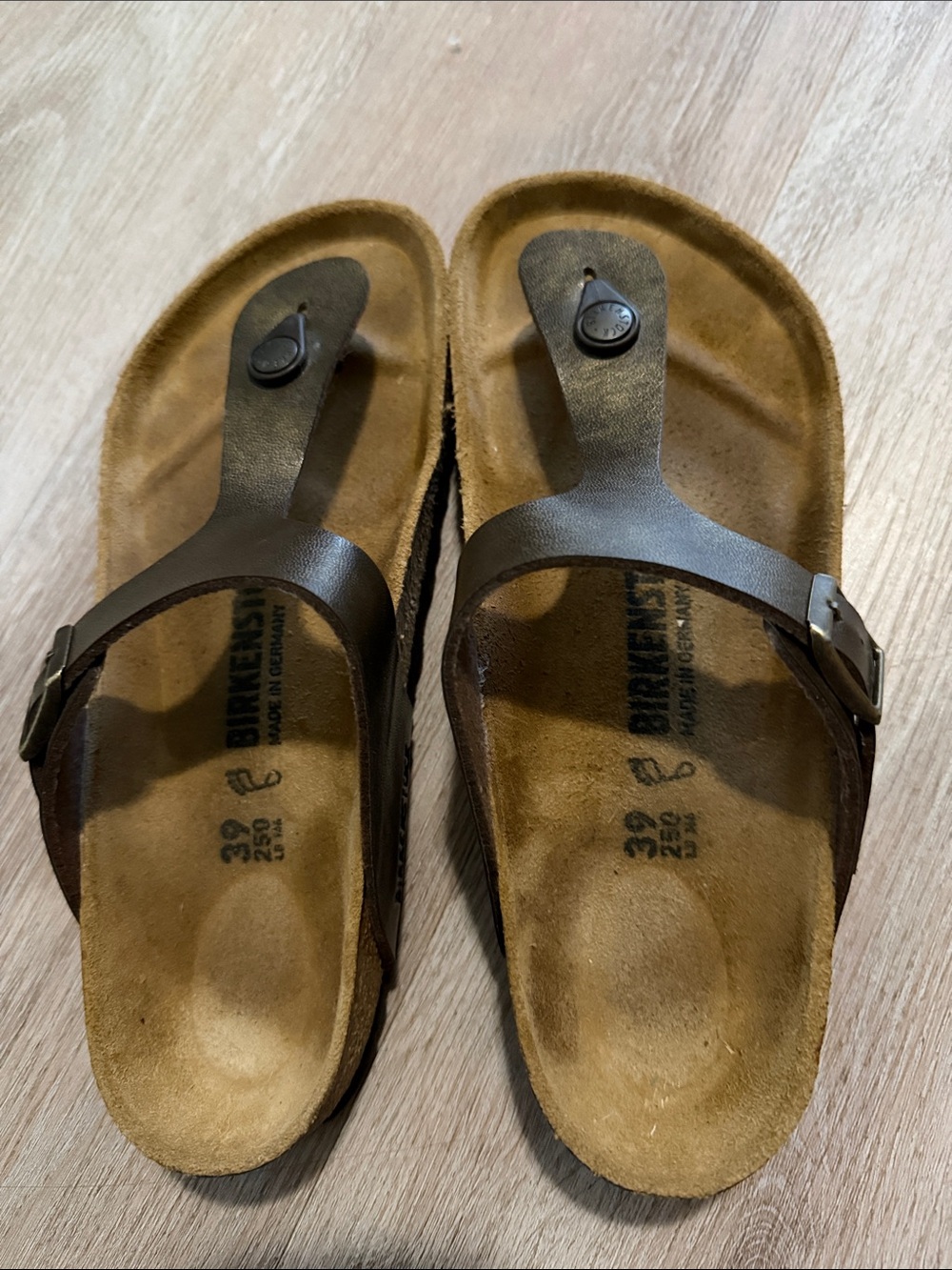 Women's Thong Sandals (Birkenstock-like)